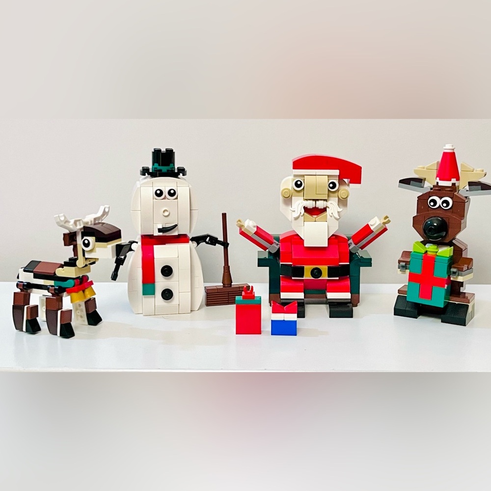 LEGO Holiday Collection